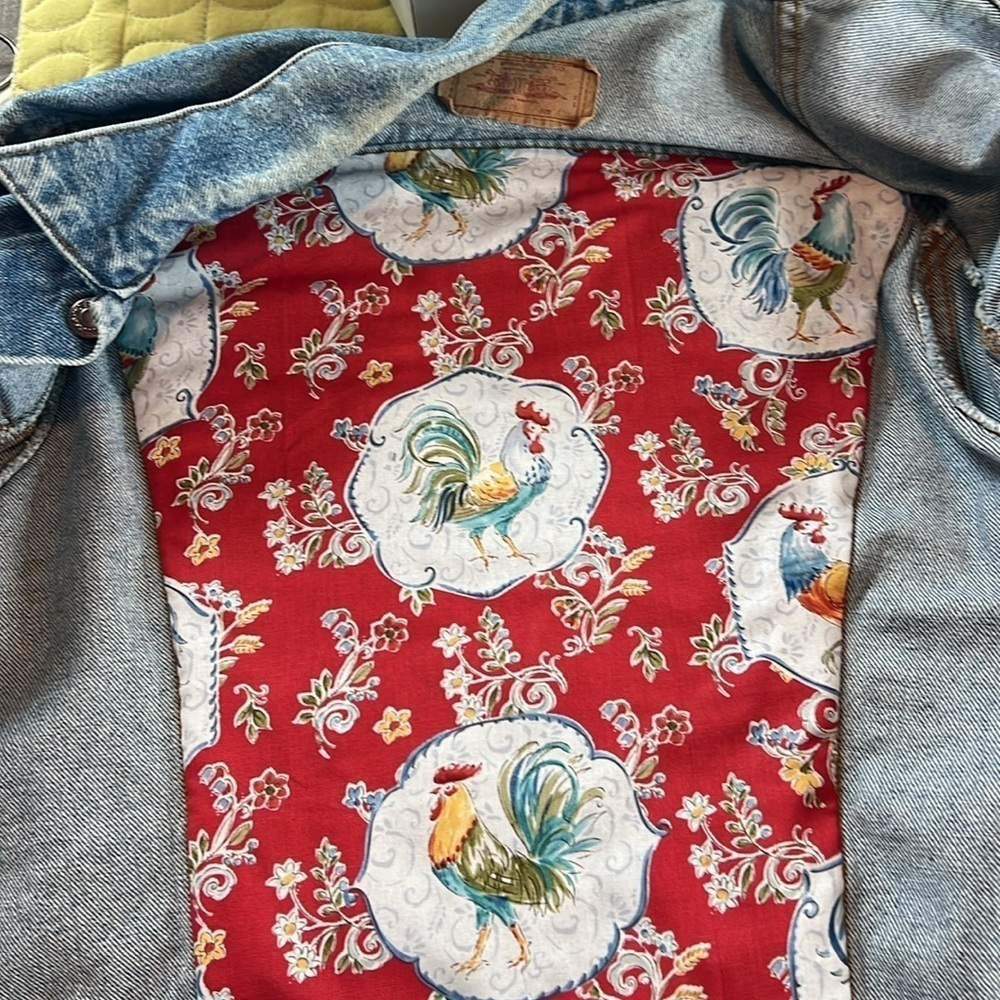 Custom boutique designed‎ Levi jacket - Picture 10 of 12